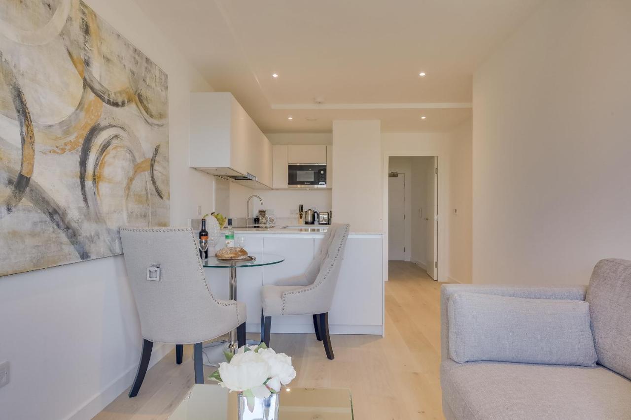 Emerson Court Apartament